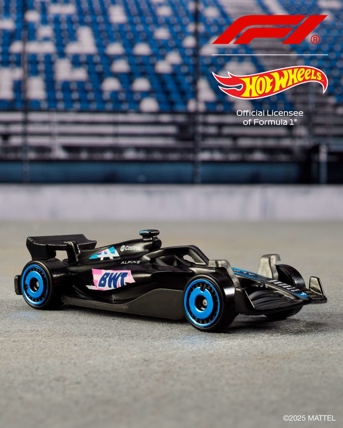 Hot Wheels 5-Pack Race Team, Set Of 5 Formula 1-Themed 1:64 Scale Die-Cast Toy Cars
