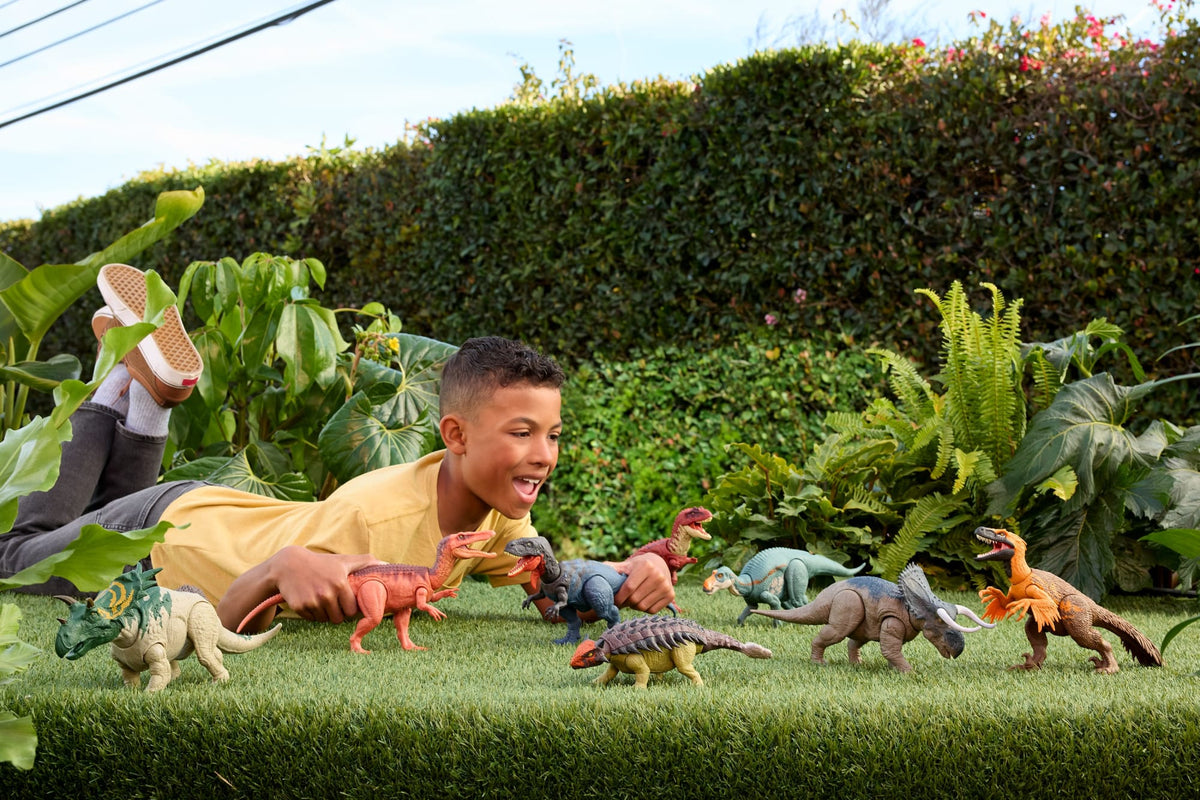Jurassic World Dinosaurio de Juguete Rebirth Rugido Salvaje Utahraptor
