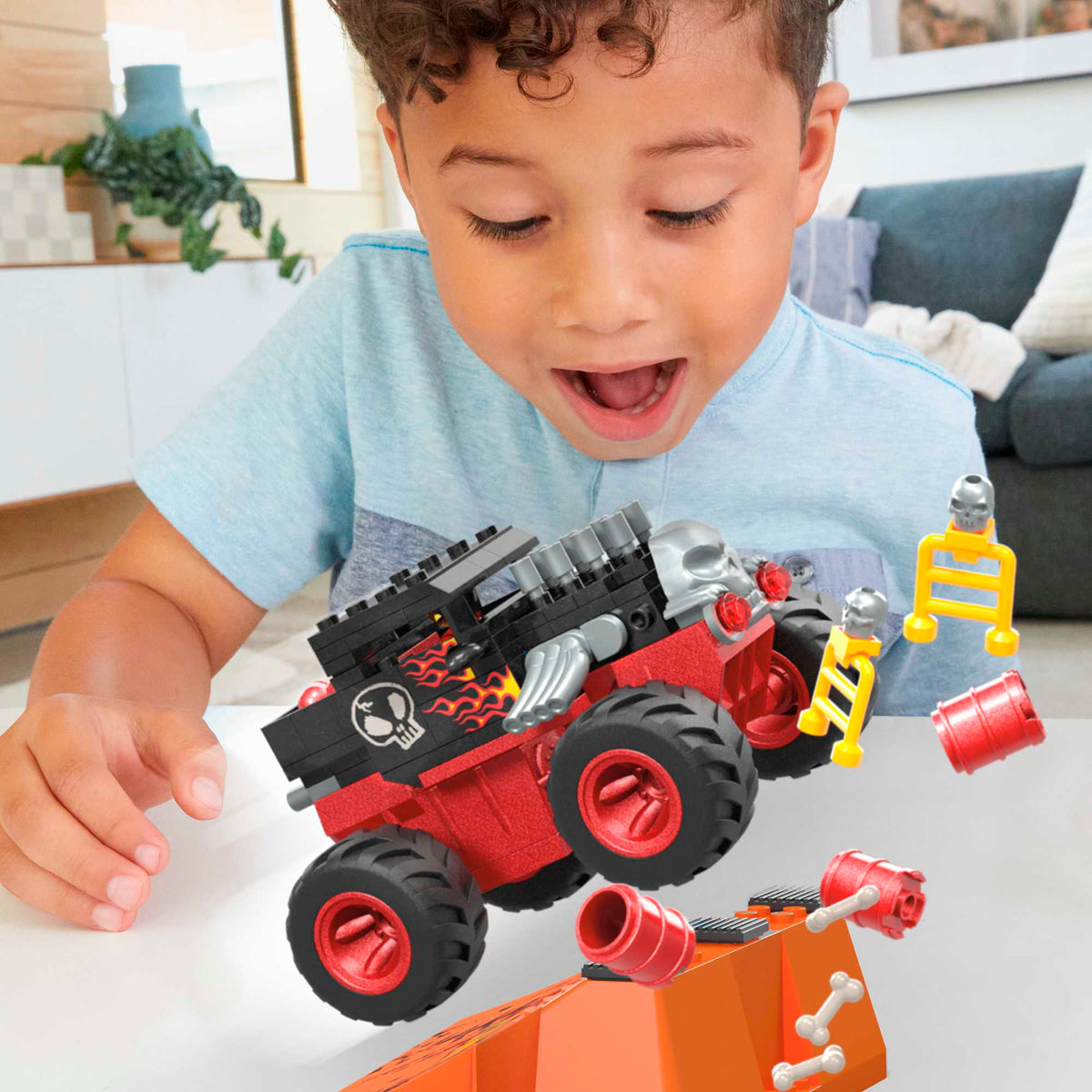 MEGA Hot Wheels Bone Shaker Crush Course Monster Truck Building Set (151 Pcs)