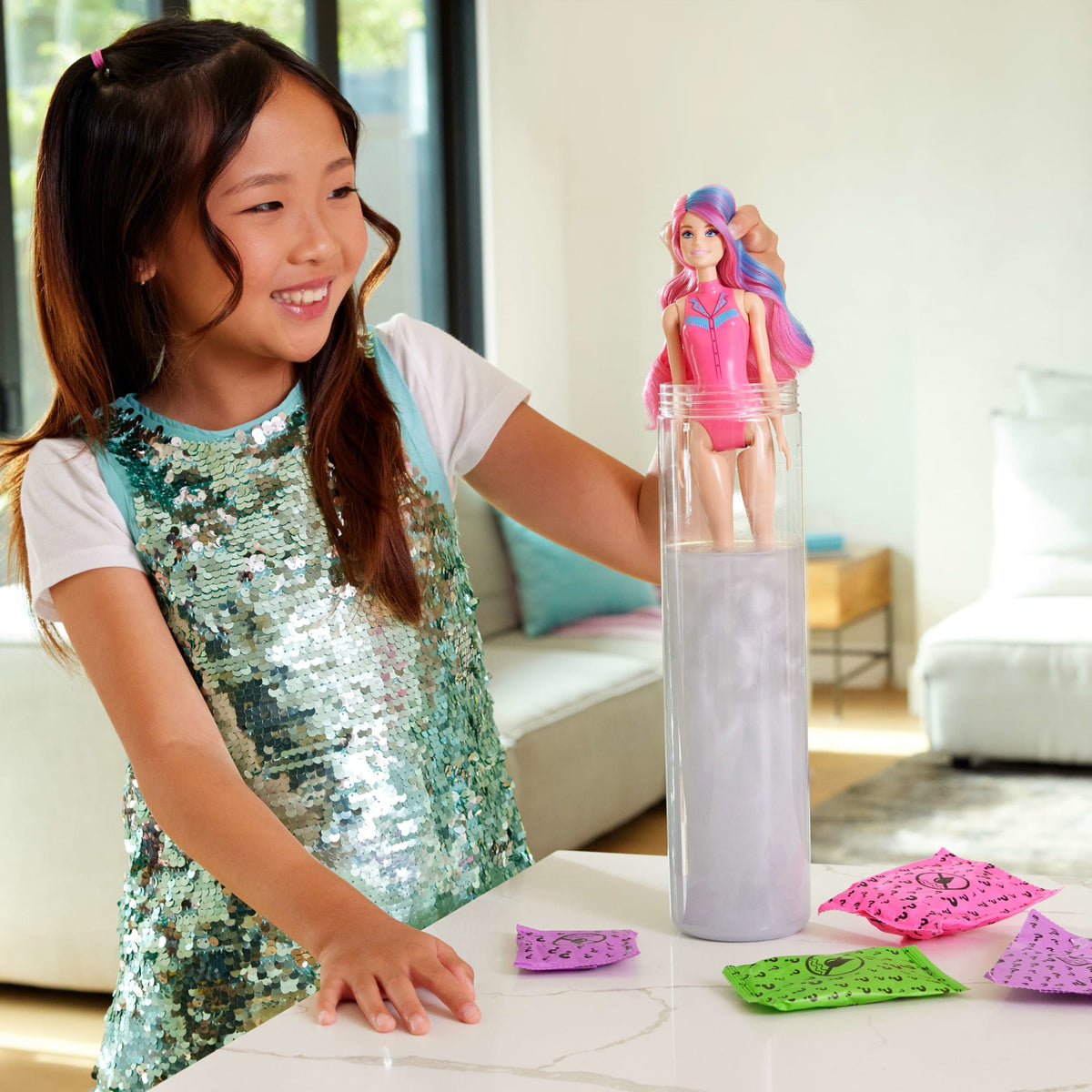 Barbie Color Reveal Muñeca Moda Disco Sorpresa