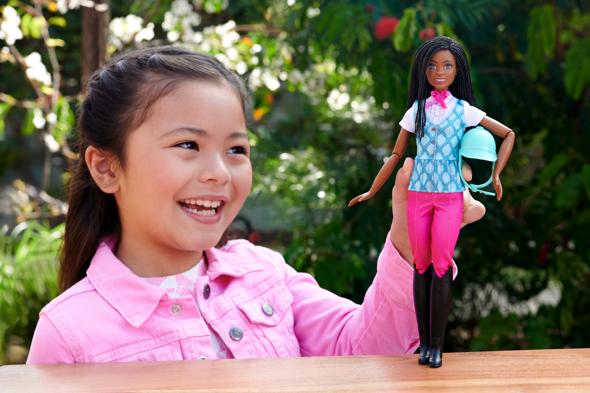 Barbie Mysteries: The Great Horse Chase Barbie “Brooklyn” Doll With Riding CloThes & Accessories